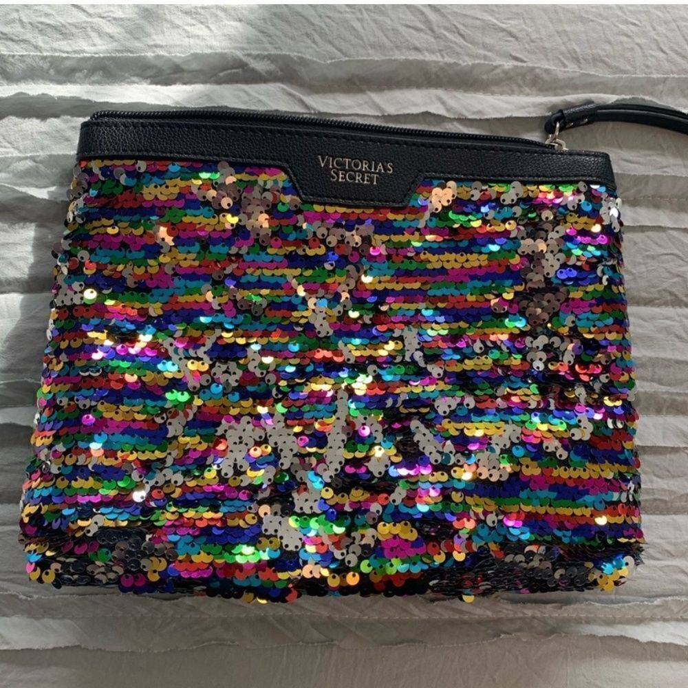 Victoria Secret Bag Clutch Rainbow Sequins 7.5 X 9 X 2  *LIKE NEW*